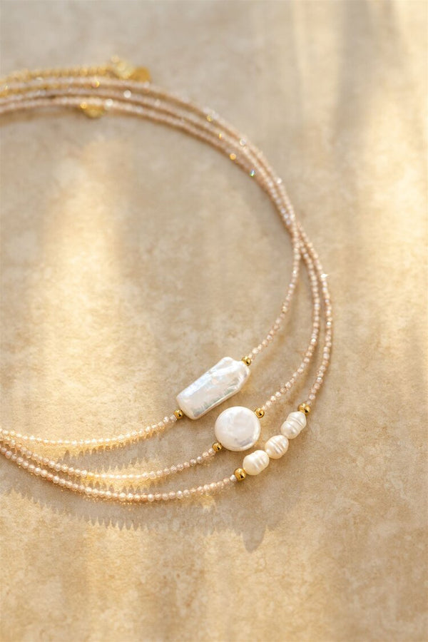 Koa Necklace Three Pearls