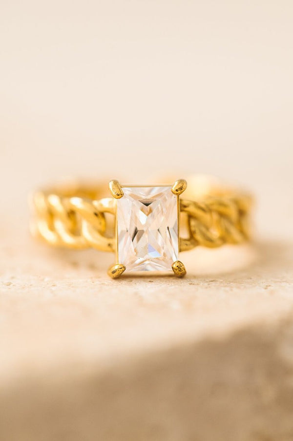 Zara Ring Stone