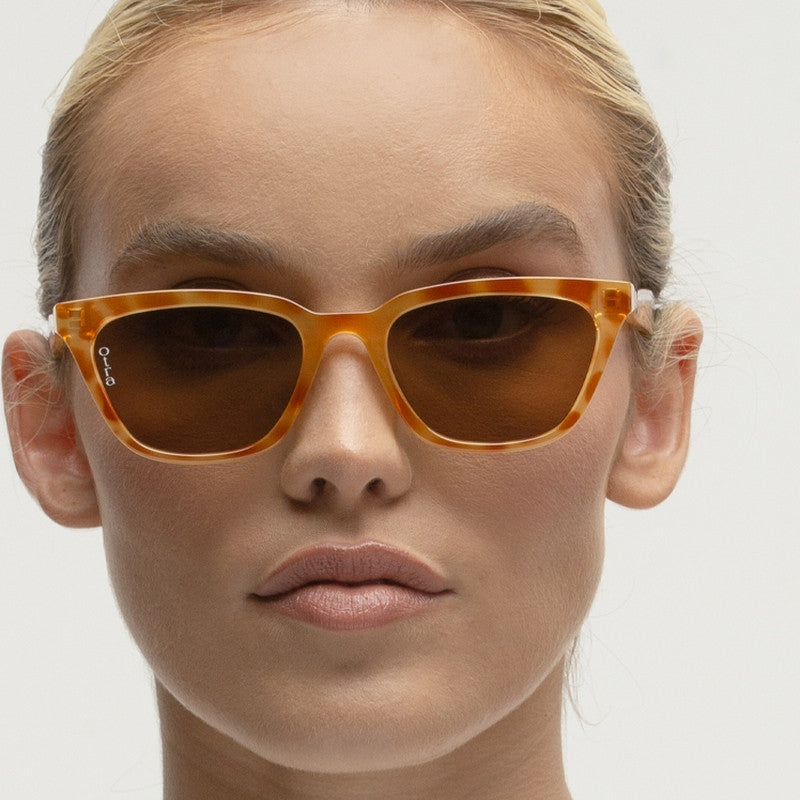 Seva Sunglasses Orange Tort/Brown