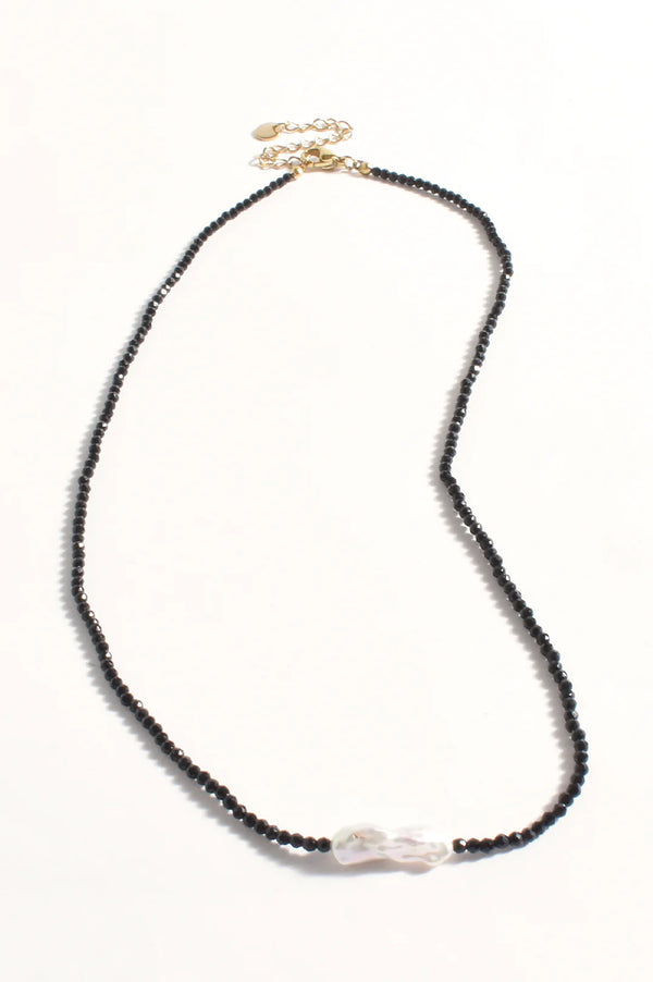 Mini Bead Pearl Necklace Black