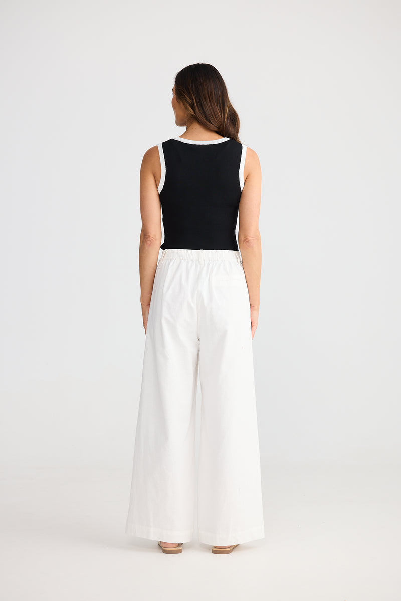 August Pant White