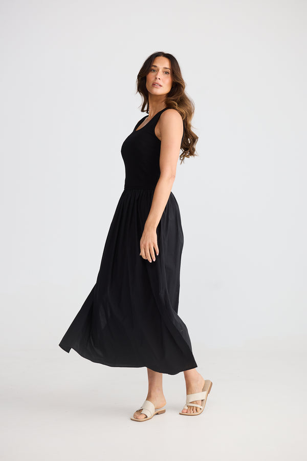 Maya Dress Black