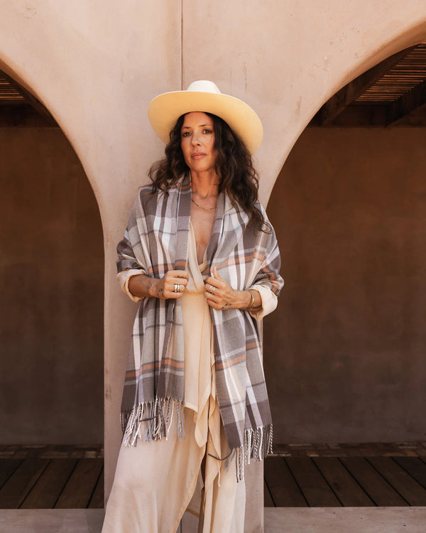 Balmoral Scarf Taupe