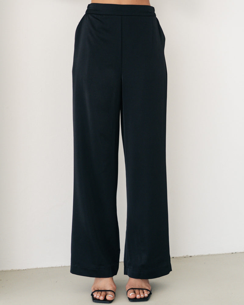 Caviar Pant Black