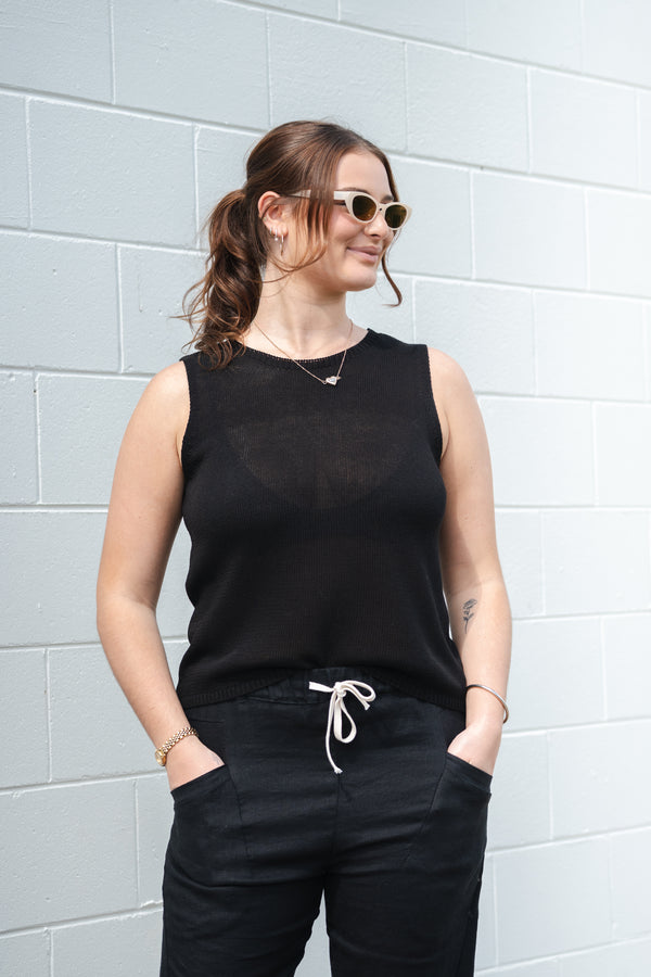 Spring Tank Black