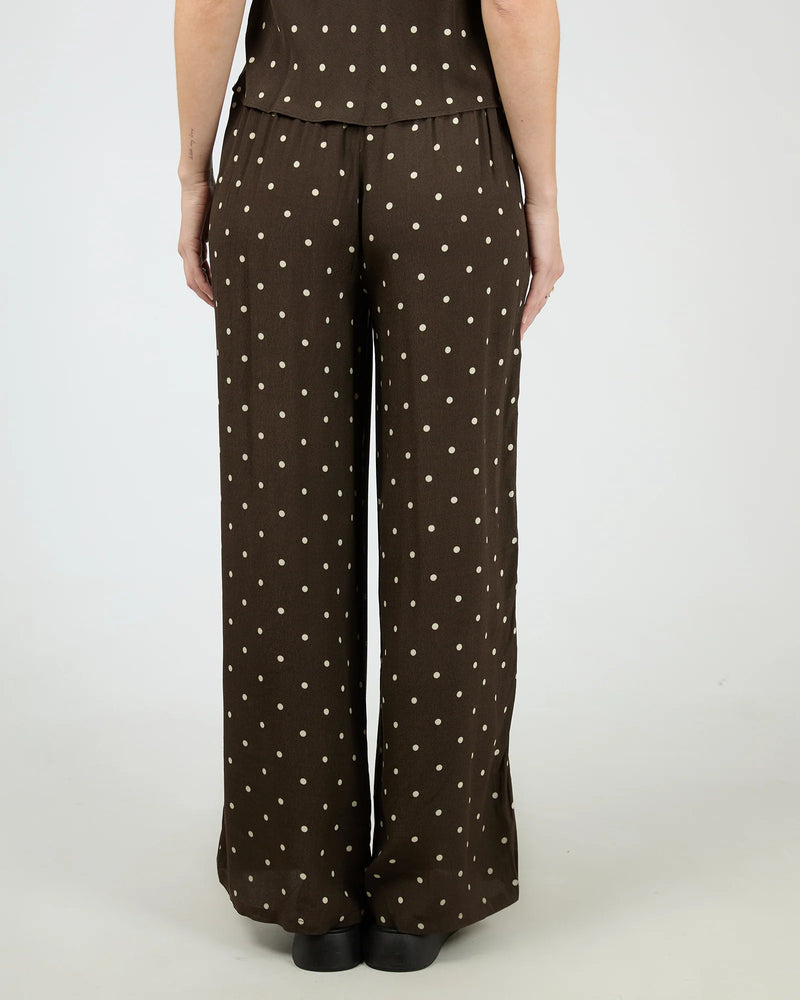 Emelia Pant Brown
