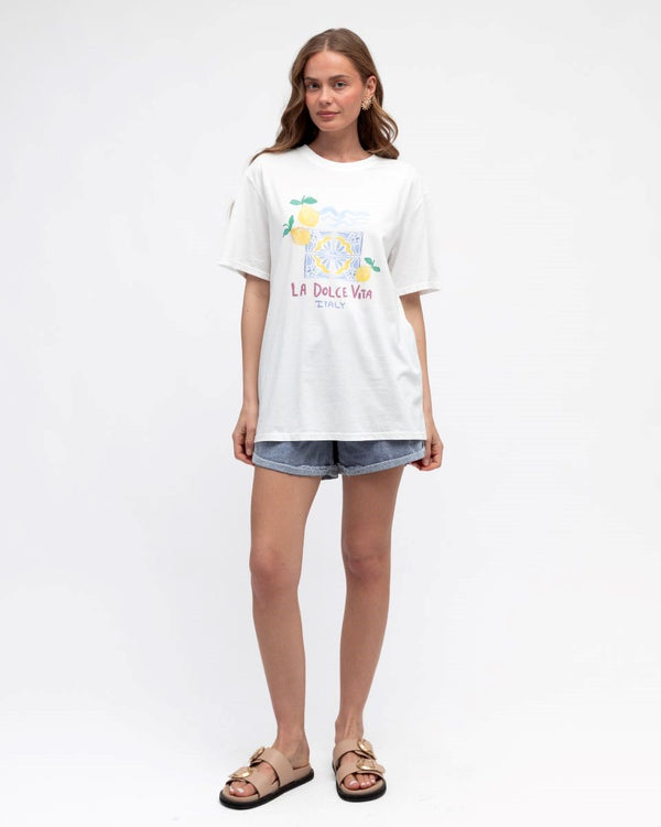 Felicita Tee