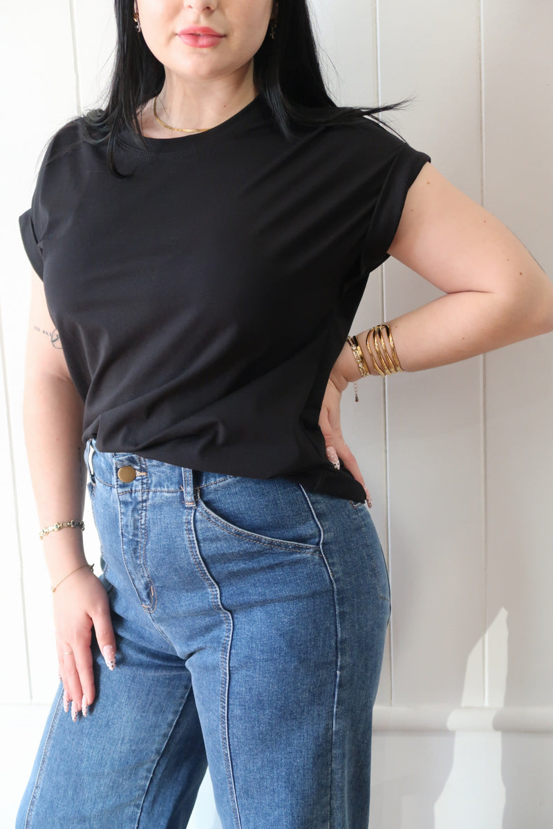 Rhodes Tee Black