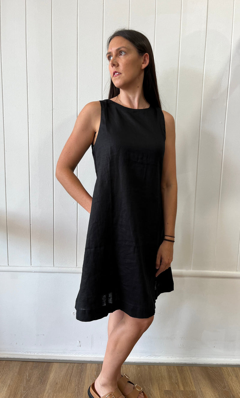 Riviera Dress Black