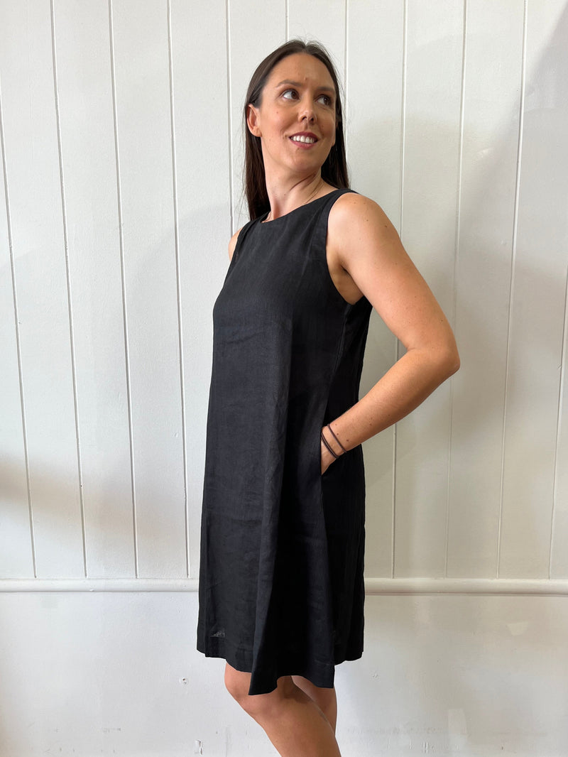 Riviera Dress Black