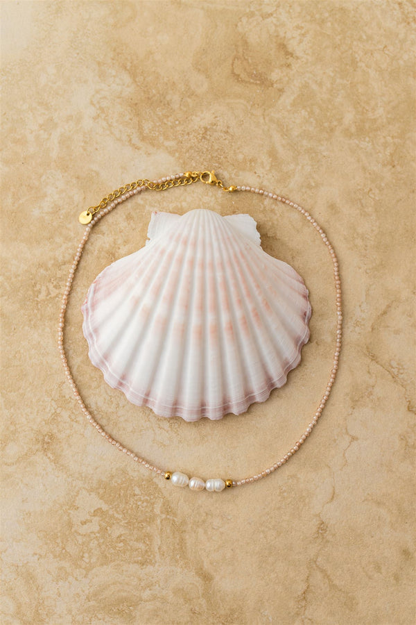 Koa Necklace Three Pearls