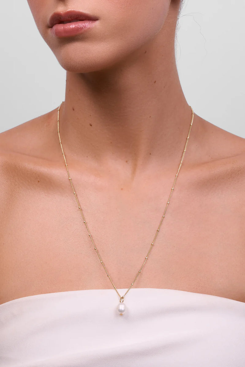 Cove Necklace Gold