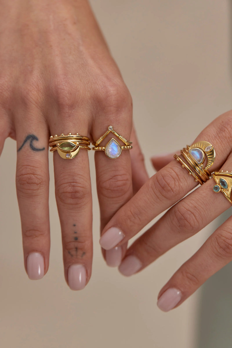 Nyra Marquise Apatite Gold Ring