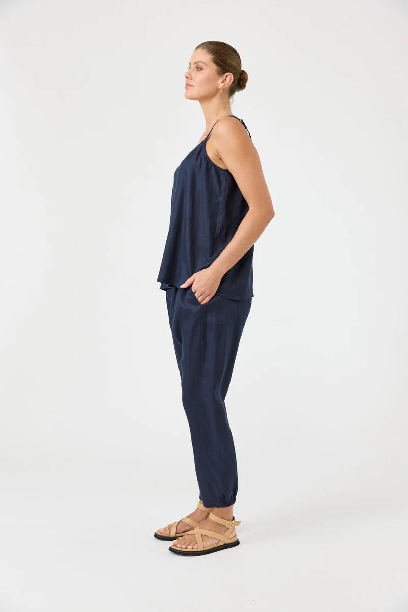 Studio Tank Navy