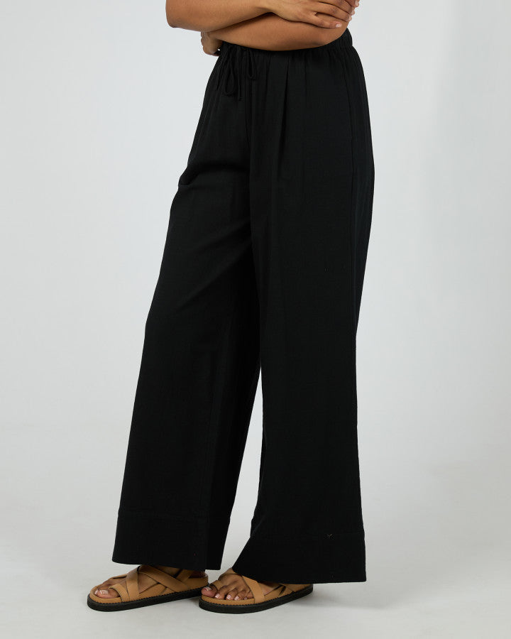 Essential Pant Black
