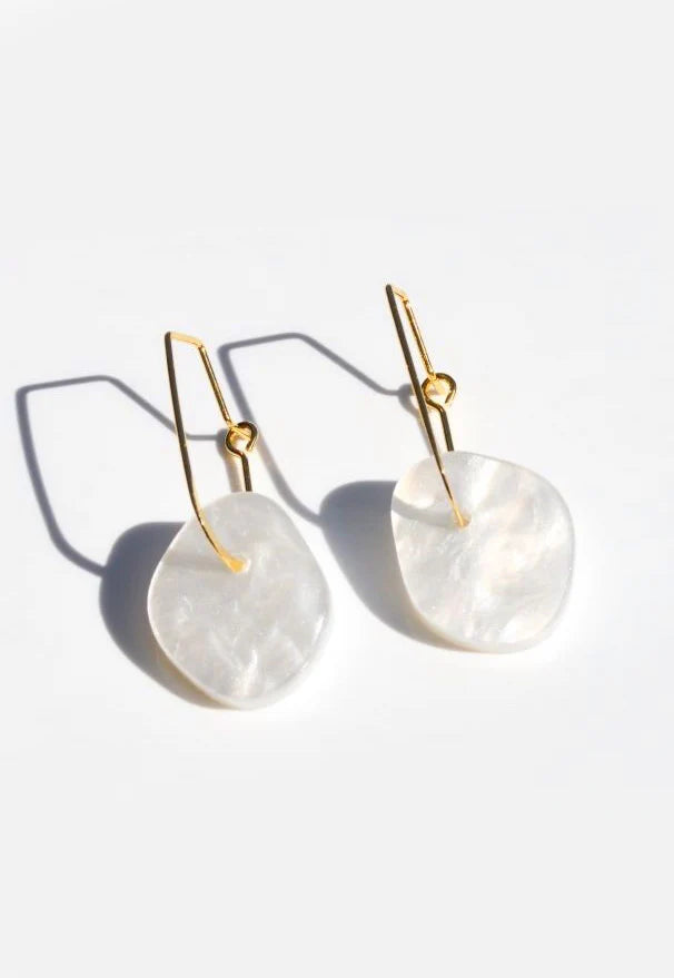 Luna Earrings Pearl